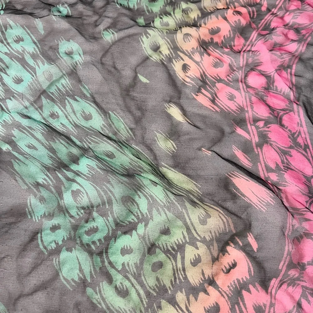 Vintage‎ Sheer Rainbow Animal Print Scarf 39